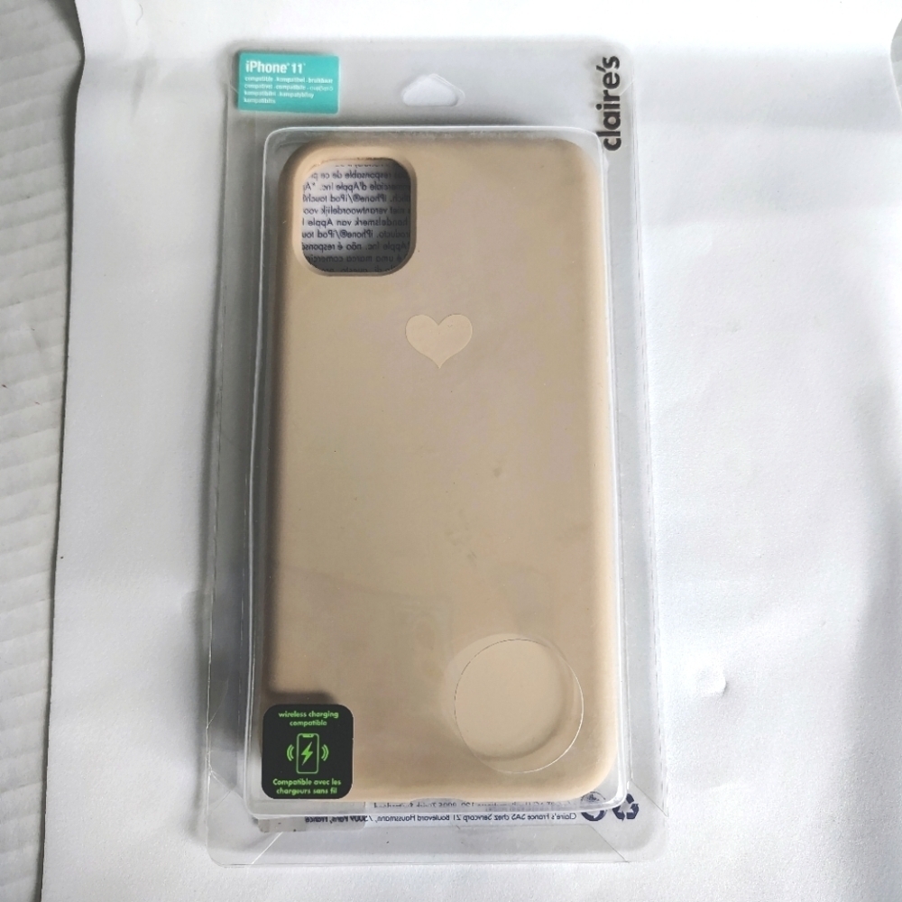 Claire's iPhone 11 Phone Case Cream Color Heart  Wireless Charging Compatible
